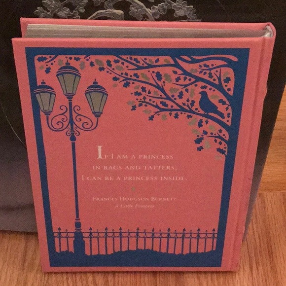 💝MYNE:)💐🦋 👸 A Little Princess Book 📖👸 COLLECTIBLE EDITION! - Picture 5 of 12